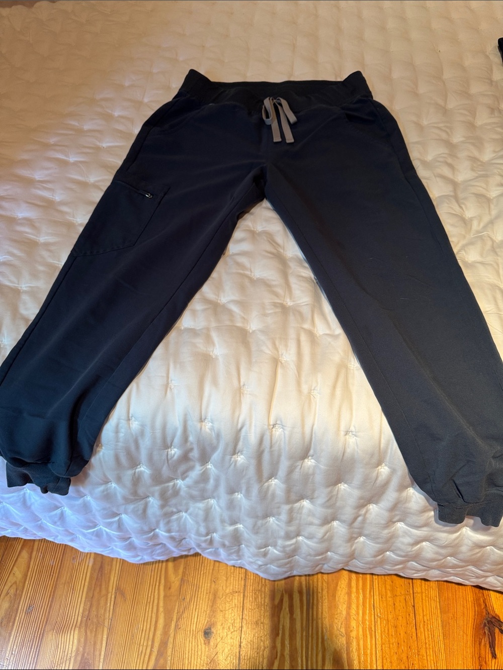 Figs Deep Reef Women's Joggers with Drawstring